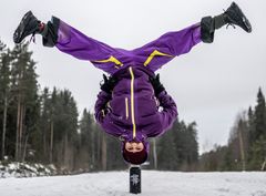 Aly Bobo, en av Sveriges bästa breakdansare, är en av artisterna som gör hembesök under kulturkalaset. Bild: Erik Bonnevier UpNorthvision