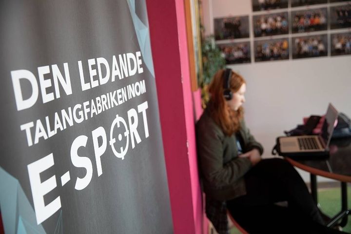 E-sport på LBS Kreativa gymnasiet