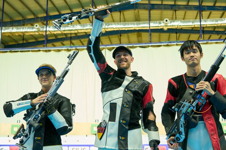 CAIRO ISSF WCH 25-11-08 FINAL 10M ARM 009881