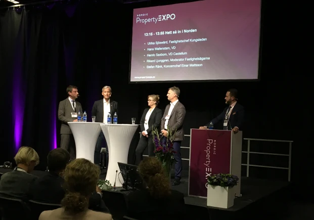 Stefan Ränk, Hans Wallenstam, Ulrika Sjösvärd och Henric Saxborn i samtal om den heta nordiska marknaden under Nordic Property Expo. Moderator Rikard Ljunggren.