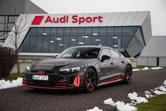 Tillverkningen av eldrivna Audi e-tron GT har startat. Lansering under våren 2021.