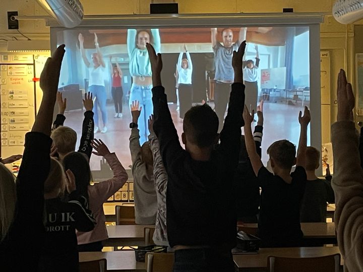 Träning inför "Hela skolan dansar" på Innovitaskolan Falun. Fotograf: Karin Elfving, bild får användas för redaktionellt bruk.