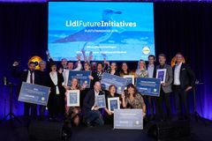 Fem värdiga pristagare vann Lidls hållbarhetspris och delar på 10 miljoner kronor. Bild: Prisceremoni på Operakällaren 5 december