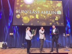 Vings kommunikationschef Claes Pellvik mottog priset för Sunclass Airlines