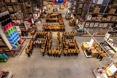 Medarbetare i varuhuset i Hyderabad