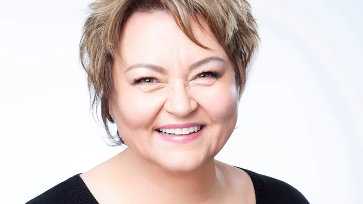 Raija Ikonen är en av ungefär 130 rektorer på Stockholms stads kommunala grundskolor. Hon utsågs nyligen till "årets rektor i grundskolan".