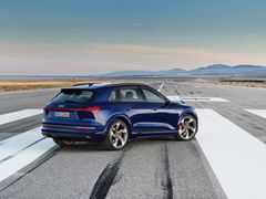 Eldrivna Audi e-tron bidrog till ökade marknadsandelar för märket under 2020.