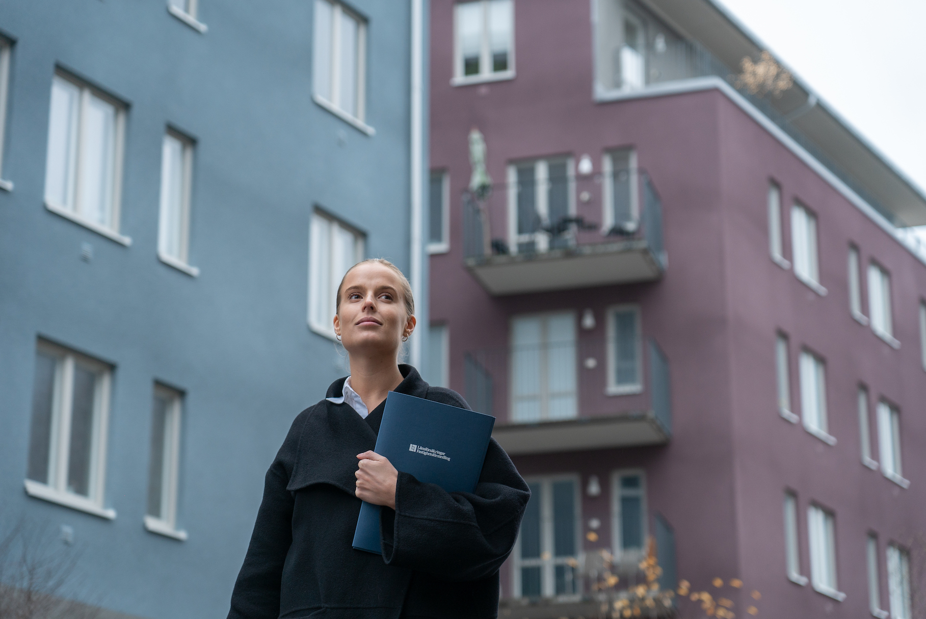 Efter kraftiga räntehöjningar det senaste året har bostadspriserna sjunkit mest i Ängelholm och Ulricehamn.