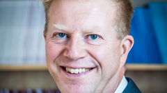 Nationalekonomen Mårten Blix forskar om bland annat hur digitaliseringen påverkar ekonomin, välfärdstjänster och arbetsmarknaden.