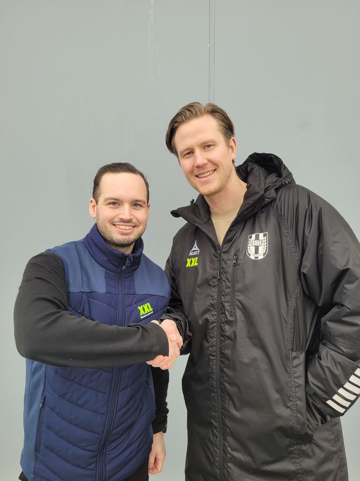 PR-bild – Eric Roth XXL Umeå och Per Beijar Gimonäs Umeå IF.