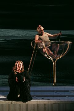 Ariadne på Naxos. Christina Nilsson och Mikael Weinius. Foto Kungliga Operan/Nils Emil Nylander