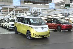 Nu tillverkas tre modeller i Hannover: Helt eldrivna ID. Buzz, nya Multivan (även som laddhybrid) och T6.1-serien