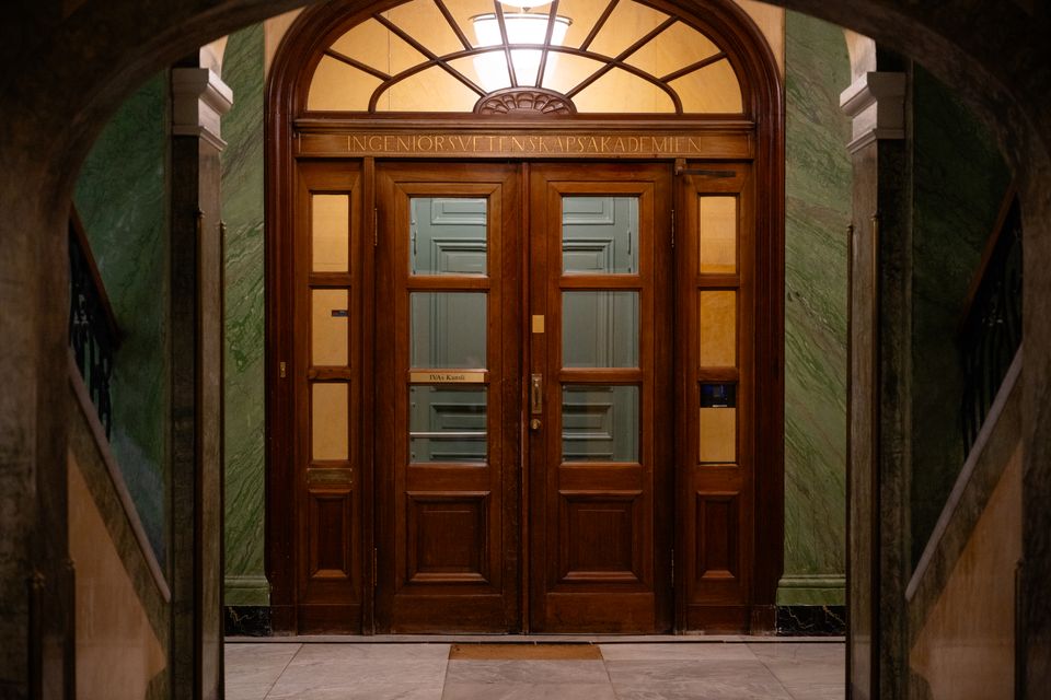 IVAs dörr i trapphus