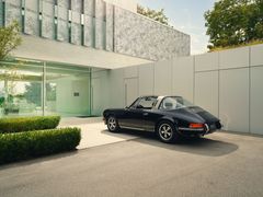En 911 S 2.4 Targa från 1972, året då Porsche Design grundades, har totalrenoverats inför 50-årsfirandet.