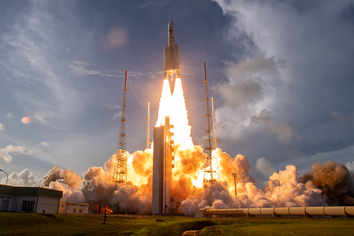 Tidigare uppsändning med Ariane 5 från Kourou, Franska Guyana.