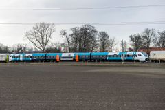 Det första av Västtrafiks nya tåg anlände till Sverige i början av april, där det ska genomgå ett testprogram. Foto: Kasper Dudzik.