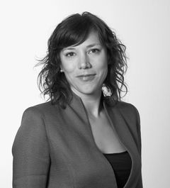 Cecilia von Perglas, Sales Directorrige