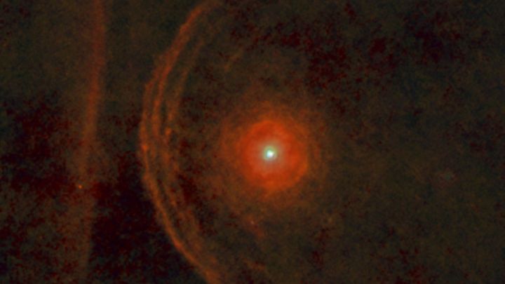 Betelgeuse fotograferat av Herschel Space Observatory. Foto: ESA/Herschel/PACS/L. Decin et al