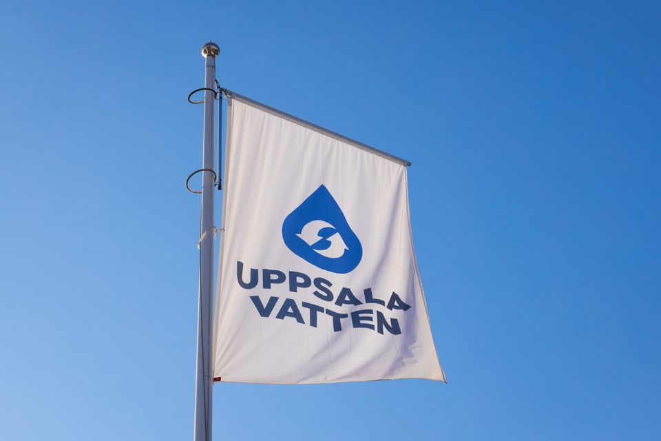 Uppsala Vatten flagga liggande