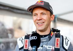 Mattias Ekström kör Dakarrallyt i Audi RS Q e-tron tillsammans med Emil Bergkvist
