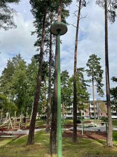 Att skapa en tryggare park var ett av de främsta önskemålen och det har gjorts med hjälp av belysning bland annat. Foto: Sigtuna kommun