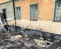 Pågående grundförstärkning.