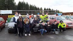 Ungdomarna i föreningen Uppsala motor hälsa fritid får nu en verkstadslokal att meka och umgås i. Foto: Hasse Söderström