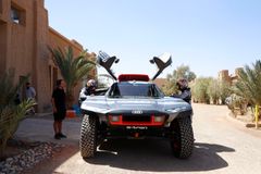 Audi RS Q e-tron testad i Marocko inför Dakarrallyt