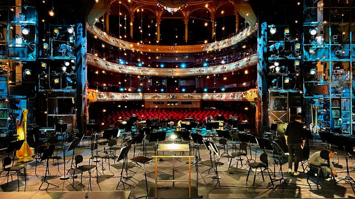 Nyårsgalan 2020 har spelats in på Kungliga Operans scen i Stockholm och sänds på nyårsafton på operanplay.se.
Foto: Kungliga Operan/Arash Shiri.