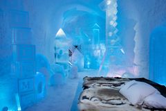 Deluxe Suite Icehotel, fotograf Asaf Kliger. Design Wouter Biegelaar & Viktor Tsarski