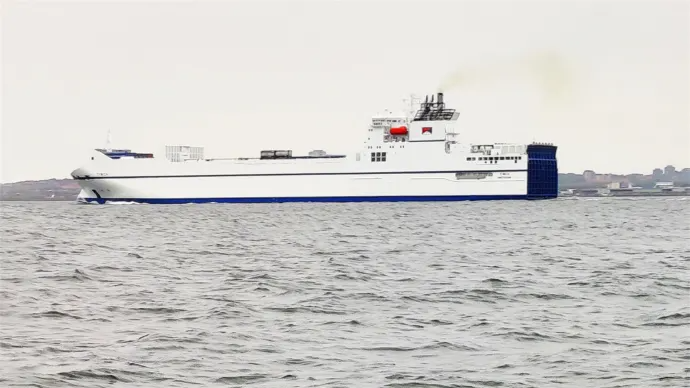 Transportstyrelsen och HaV, Havs- och vattenmyndigheten, föreslår i ett gemensamt regeringsuppdrag striktare utsläppskrav för skrubbervatten från fartyg. Foto: Martin Hassellöv