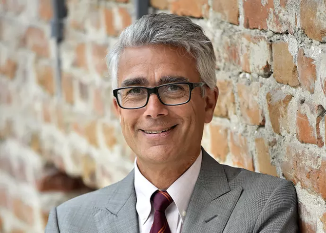 5 snabba med Ravindra Parasnis, Grafiska Företagens nya VD