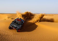 Audi RS Q e-tron testad i Marocko inför Dakarrallyt