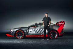Ken Block och eldrivna Audi S1 Hoonitron