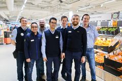 Glada medarbetare i butik nr 181