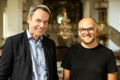Stefan Fred och Emil Holmberg är projektledare för Norrköpings första Psalmmaraton