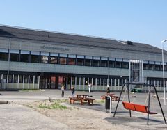 Höglidenskolan är den nya arbetsplatsen för 300 högstadieelever i centrala Örnsköldsvik.