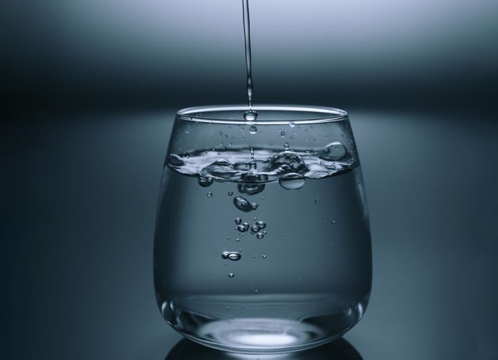 Kunskapen om vad vatten kostar och var det kommer ifrån är låg enligt WSPs undersökning. Bara varannan svensk känner till var det egna dricksvattnet tas. Bilden får användas av tredje part.