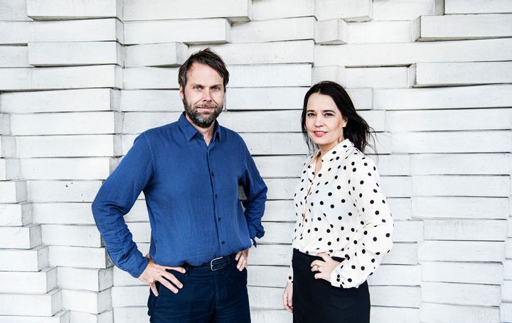 Magnus Alselind och Karin Olsson poddar om det senaste från medieveckan. Foto: Olle Sporrong.
