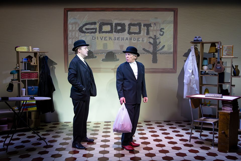 Claes och Andreas leker affär