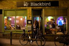 Blackbird – Vegankök & bar är en av Göteborgs få helt veganska restauranger.
