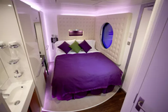 Singelhytt, Norwegian Cruise Line