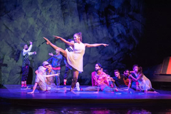 Red Bull Flying Bach, med The Flying Steps