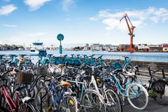 Västtrafik vill få fler att kombinera cykeln med kollektivtrafiken. Foto: Eddie Löthman