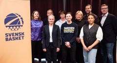 SBBF:s nya styrelse. Från vänster: Helena Lindvall, Peter Johansson, Susanne Jidesten, Anna Holmberg, Ebba Requin, Annicla Pärsson, Anders Rönmark, Azuka Nnamaka, Johan Lind. (Saknas på bilden: Tobias Frohm, Gökay Akyüz).