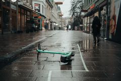 En grön linje i centrala Göteborg som uppmärksammar Synlinjens arbete för att underlätta i synskadades vardag. Foto: Alexander Svensson. Bilden är fri för publicering.