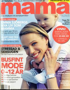 Emma Sjöberg med Tyra, 1,5 år, Mama nr 1, 2003.
(foto: Andreas von Gegerfelt)