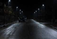 En för stor kontrast mellan ljus och mörker skapar ljustunnlar och ökar känslan av otrygghet.