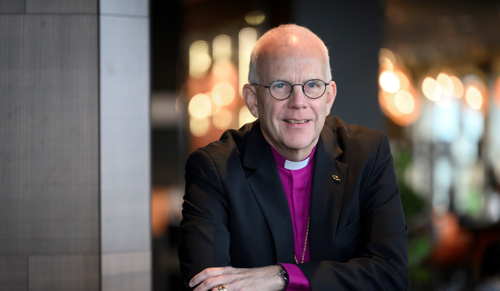 Vid en högmässa den 4 december tas Martin Modéus emot som ärkebiskop för Svenska kyrkan. Foto: Magnus Aronson, Ikon.