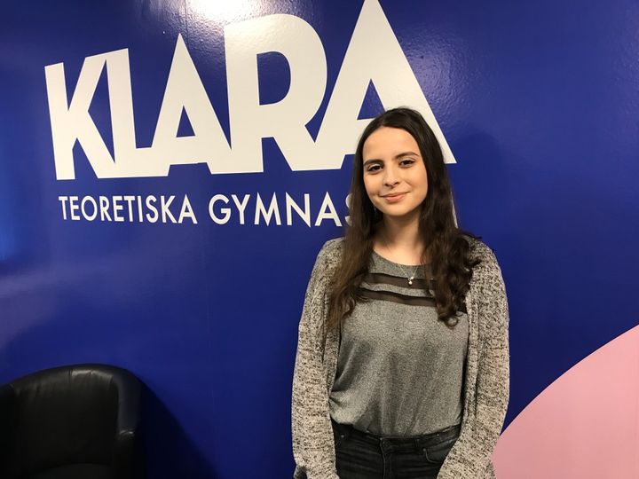 Lobna från Sätra är en av de utvalda eleverna som får åka till Japan